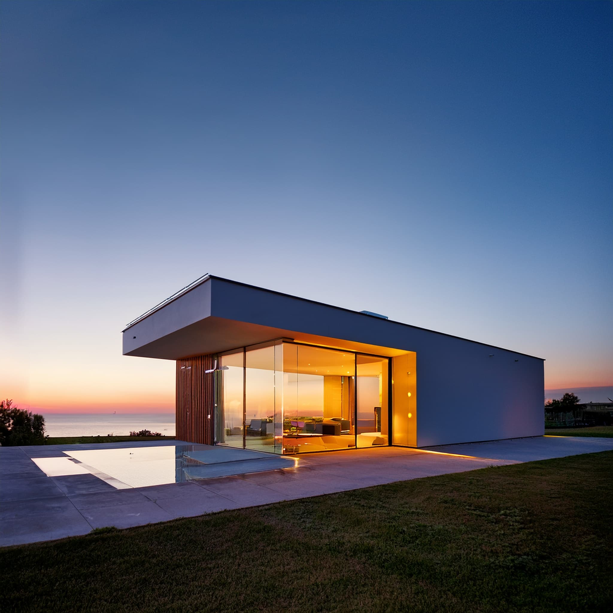 Casa minimalista con alberca frente al mar, analizada por Continuum Lands.